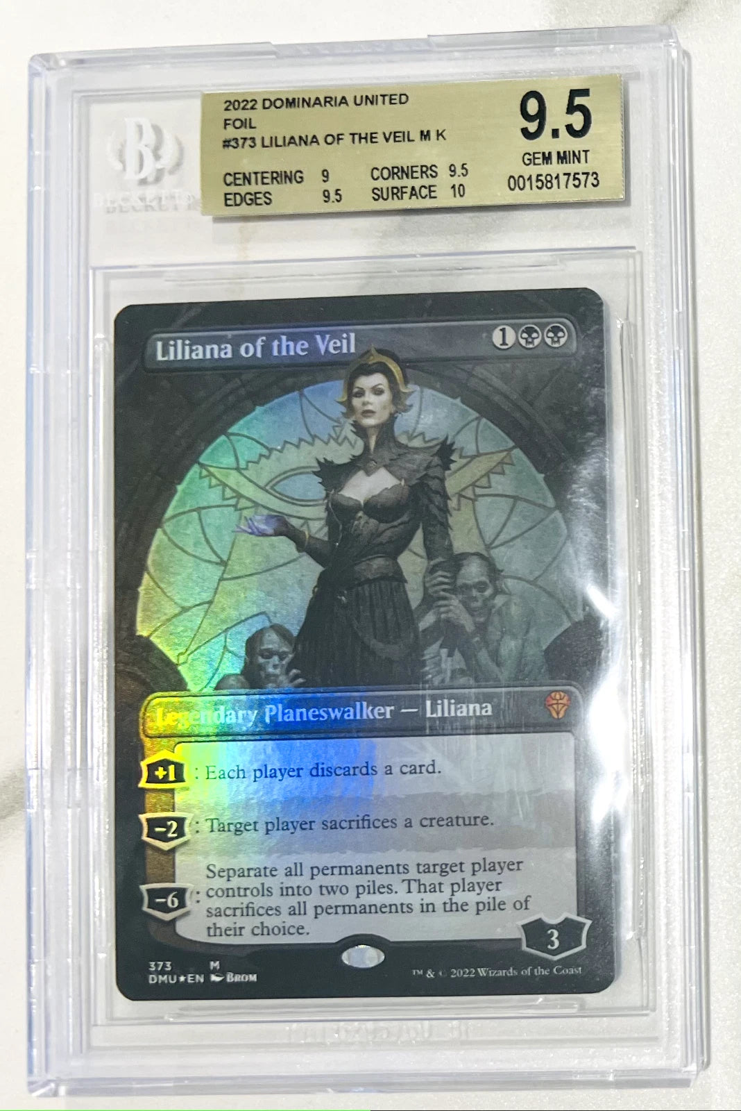 BGS 9.5 Dominaria United Borderless FOIL #373 Liliana of the Veil w/10 surface