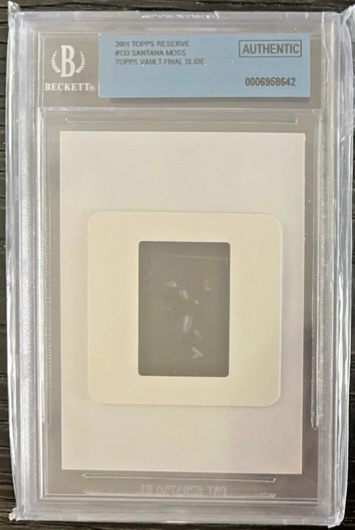 1/1 BGS 2001 Topps Reserve #133 Topps Vault FINAL Santana Moss Slide RC /1
