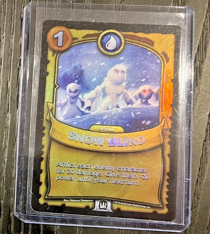 Snow Blind GOLD FOIL Battlecast Skylanders CCG Card