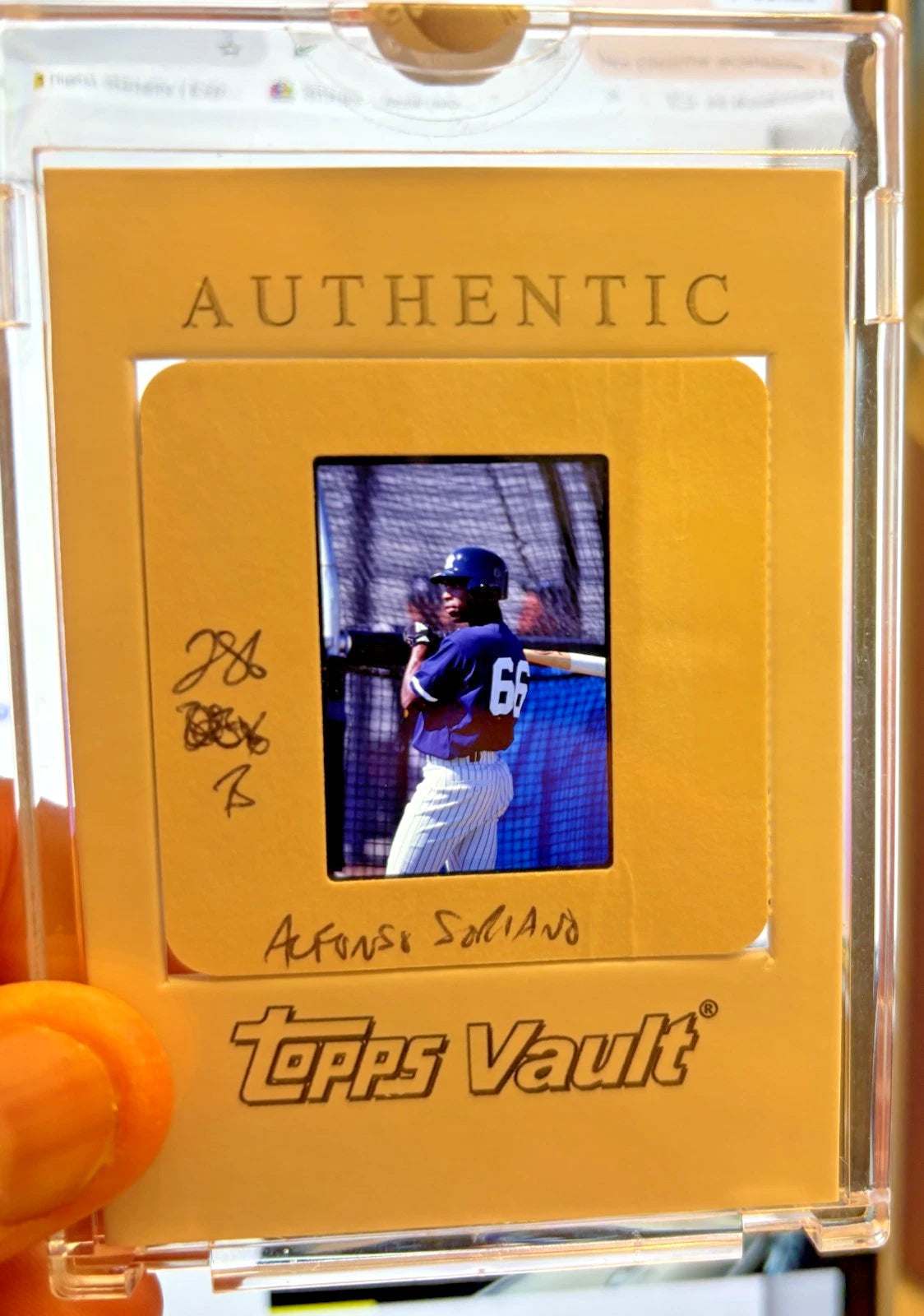 1/1 BGS 9.5 Ultimate & 1999 Gold Finest Refractor Alfonso Soriano RC Collection